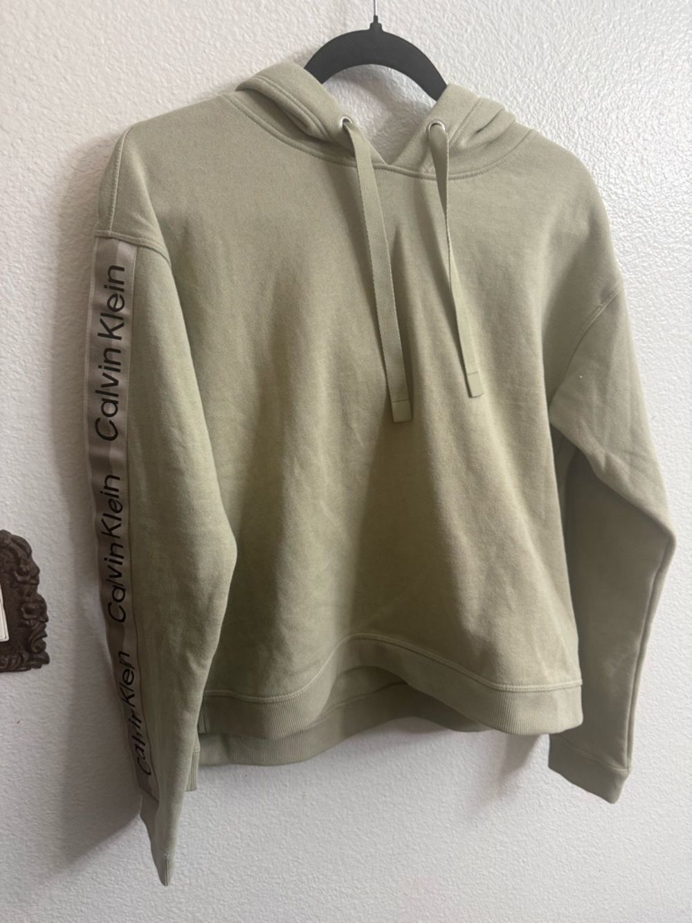 New no tags Calvin Klein Olive Green  Hoodie Sweatshirt size m